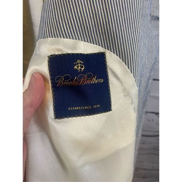 Brooks Brothers Blue and White Pinstriped Jacket 44 S - Picture 6 of 10